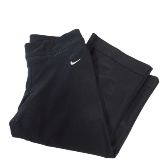 Nike Dri-Fit Black Cropped Capri - Picture 1 of 6